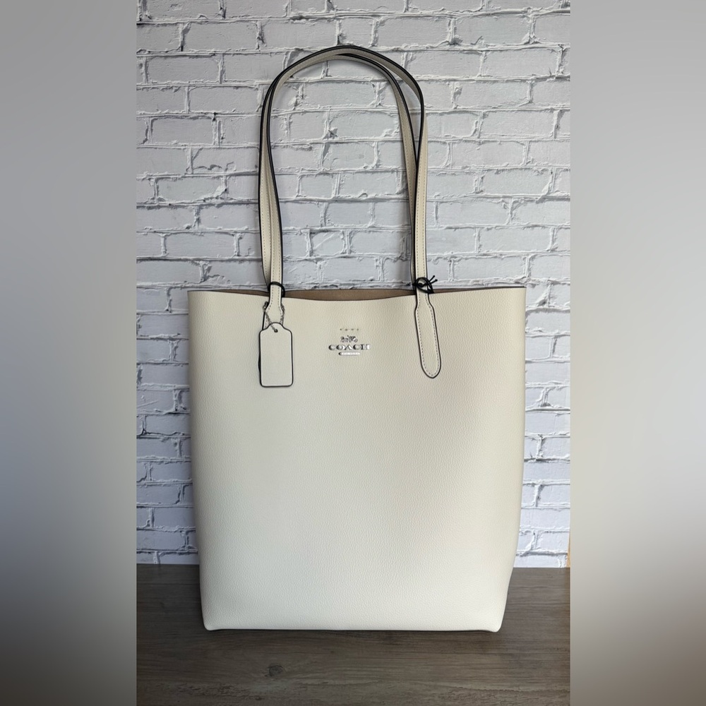 Coach Thea Tote Bag white/silver 14-15 inches laptop CP037-1 NWT - Picture 1 of 16